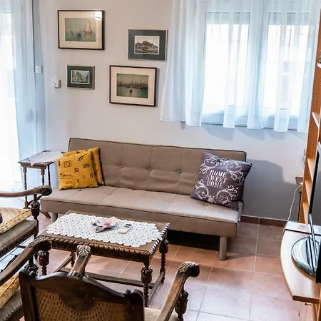 Next To The Sea - Apartment